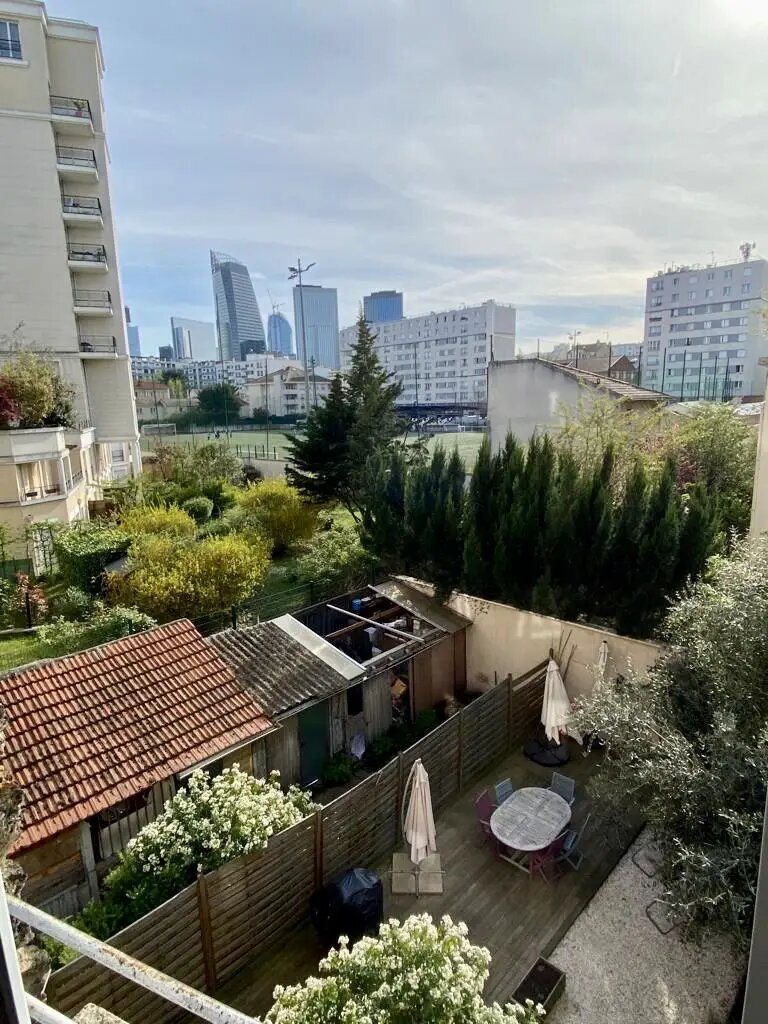 Appartement à louer, 34m², Courbevoie