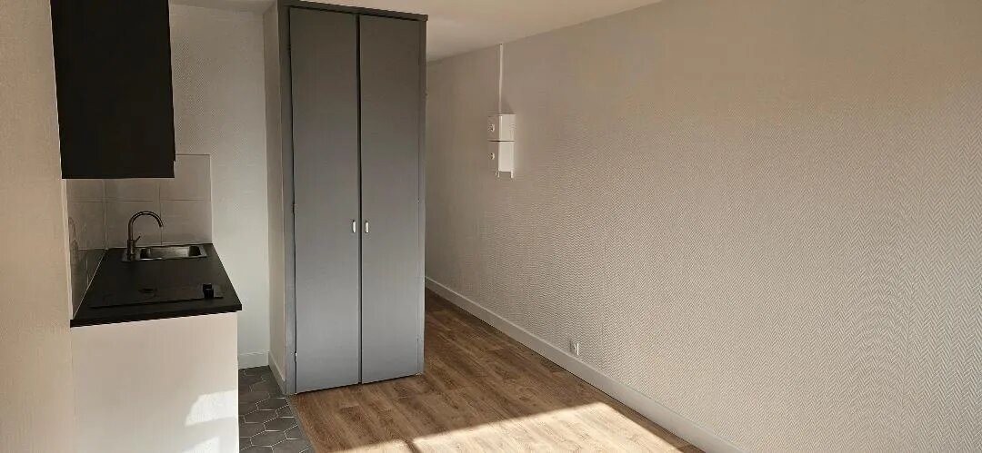 Appartement à louer, 22m², Courbevoie
