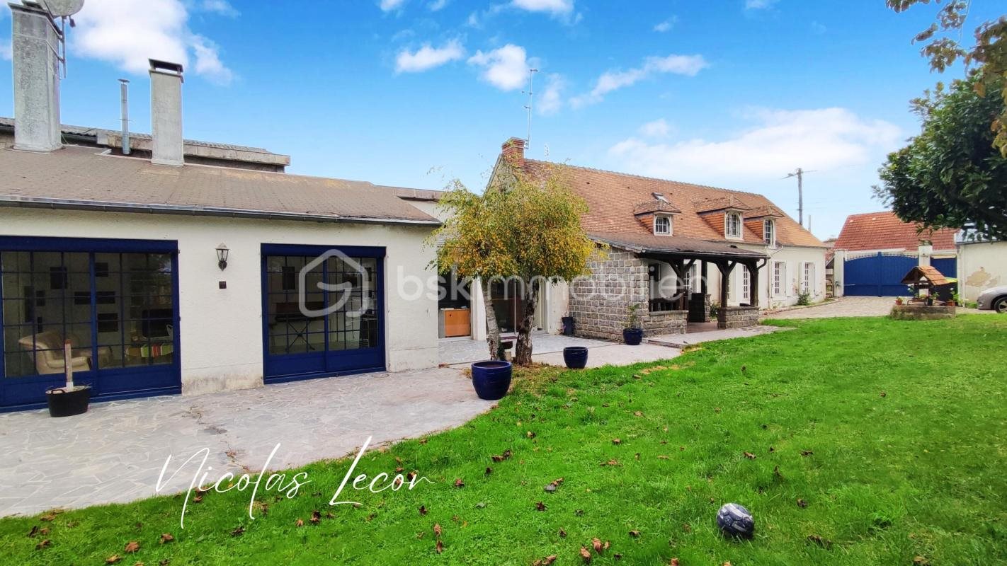 Maison à vendre, 195m², Foëcy