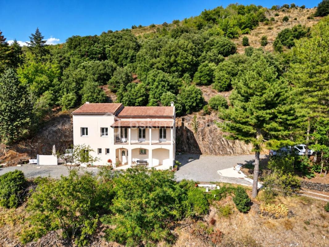Maison à vendre, 340m², Saint-Pons-de-Thomières