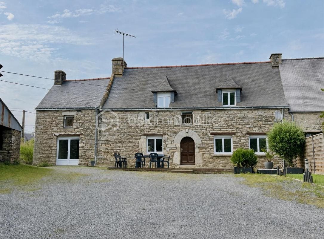Maison à vendre, 140m², Sérent