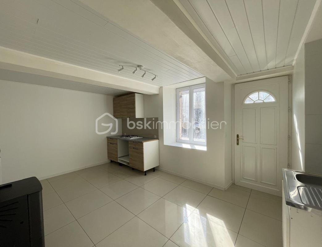 Maison à louer, 60m², Wassy