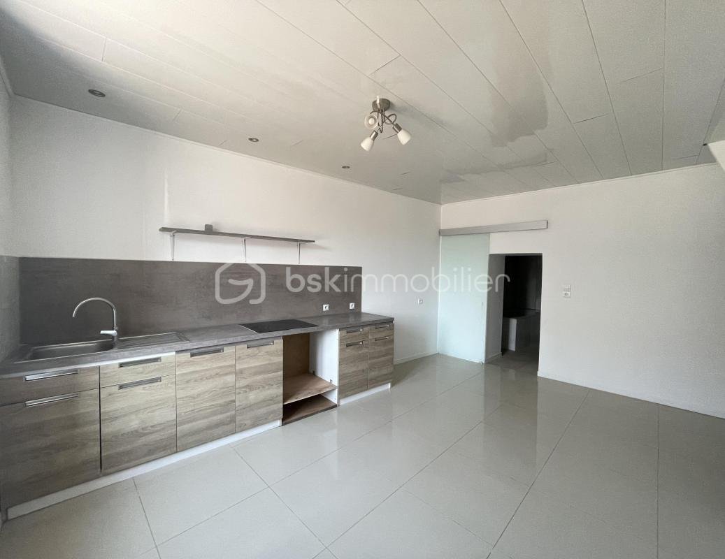 Maison à louer, 55m², Brousseval