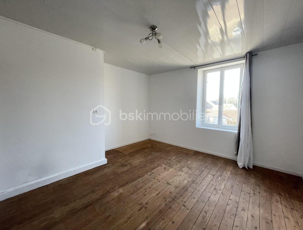 Maison à louer, 55m², Brousseval