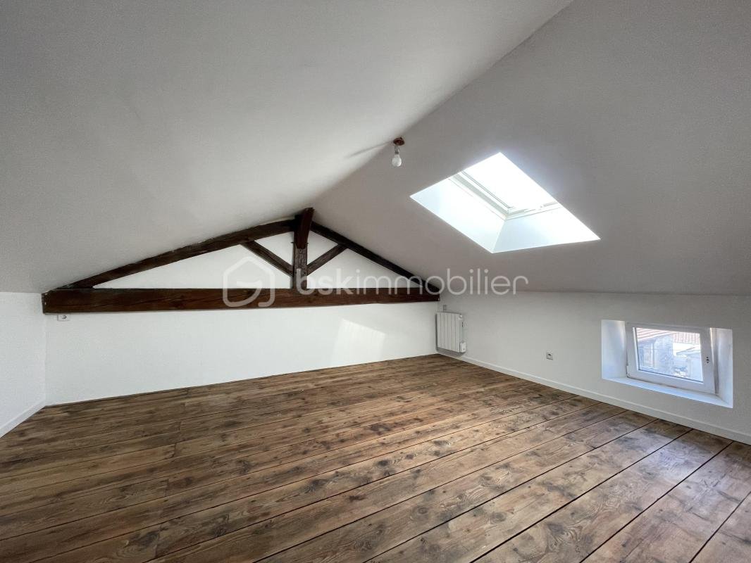 Maison à louer, 55m², Brousseval