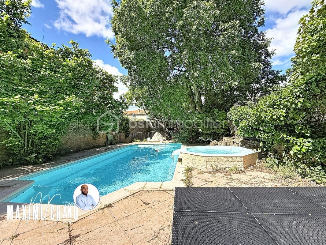 Maison à vendre, 255m², Poussan
