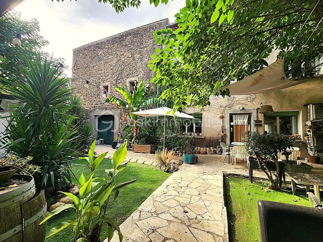 Maison à vendre, 246m², Adissan