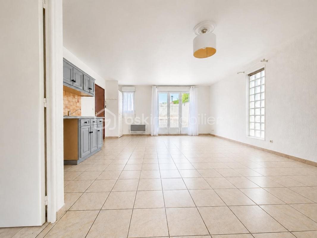 Appartement à louer, 49m², Epernon