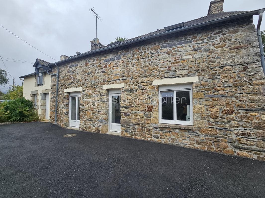 Maison à vendre, 166m², Bains-sur-Oust