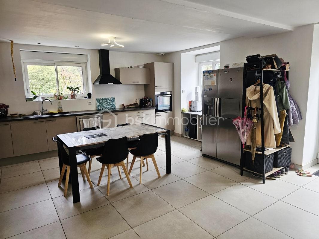 Maison à vendre, 166m², Bains-sur-Oust