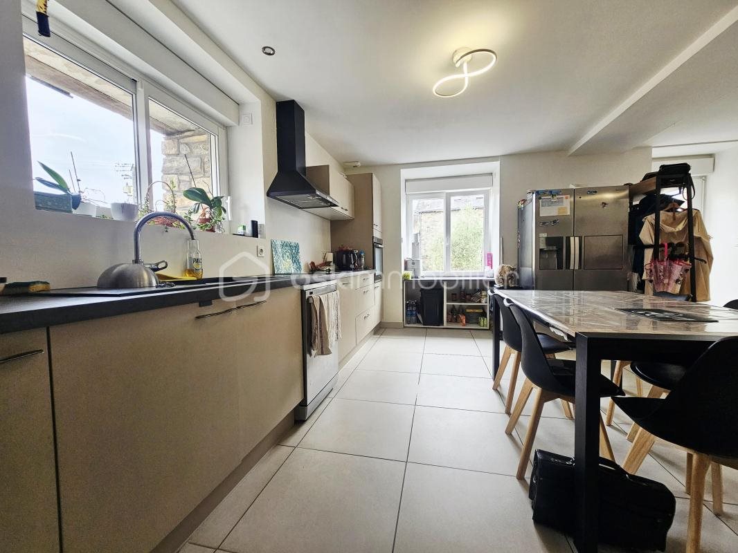 Maison à vendre, 166m², Bains-sur-Oust