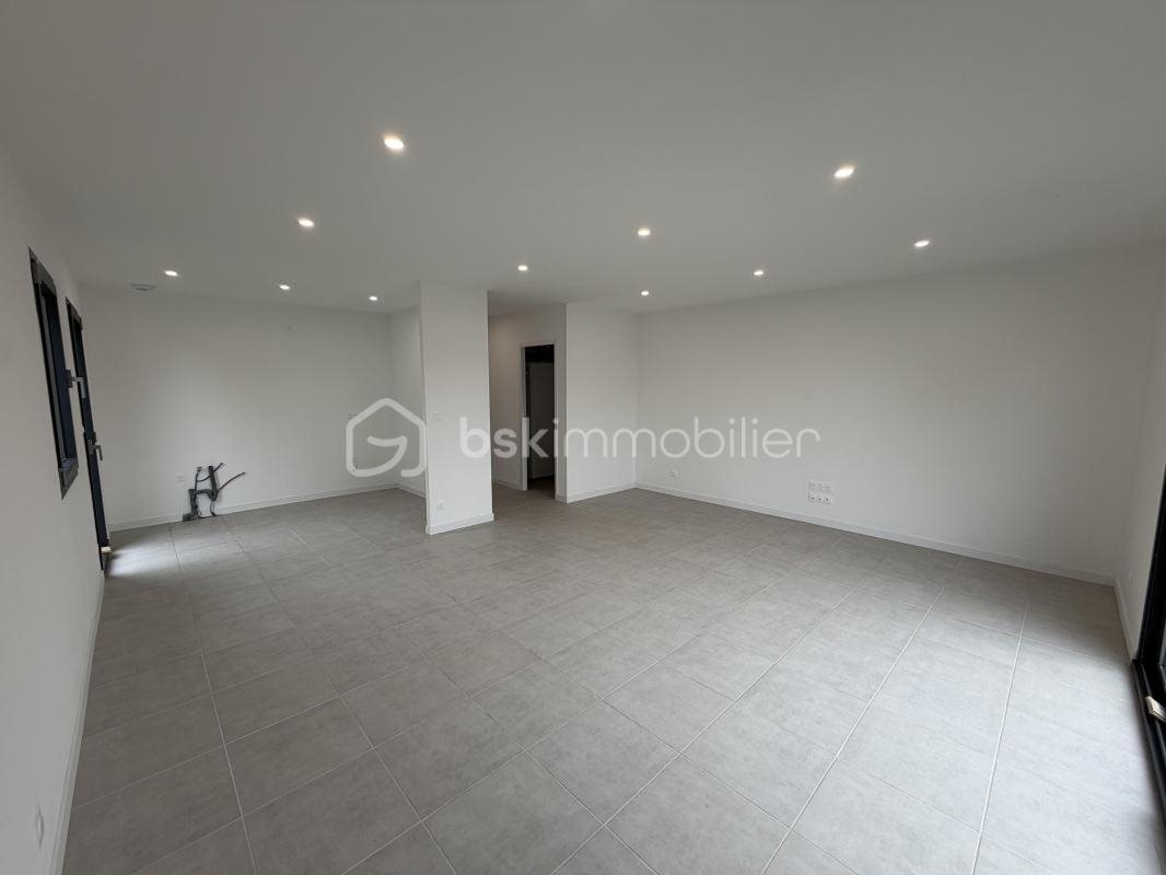 Maison à vendre, 119m², Issé