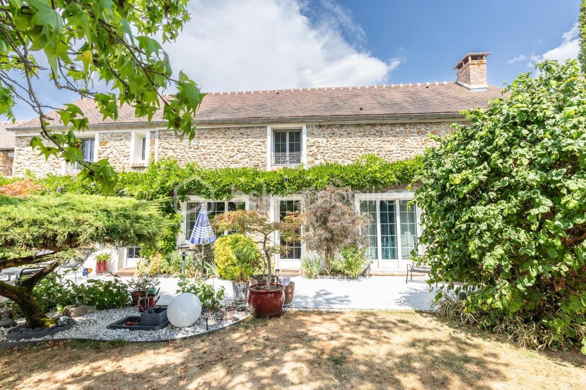 Maison à vendre, 176m², Vert-le-Grand