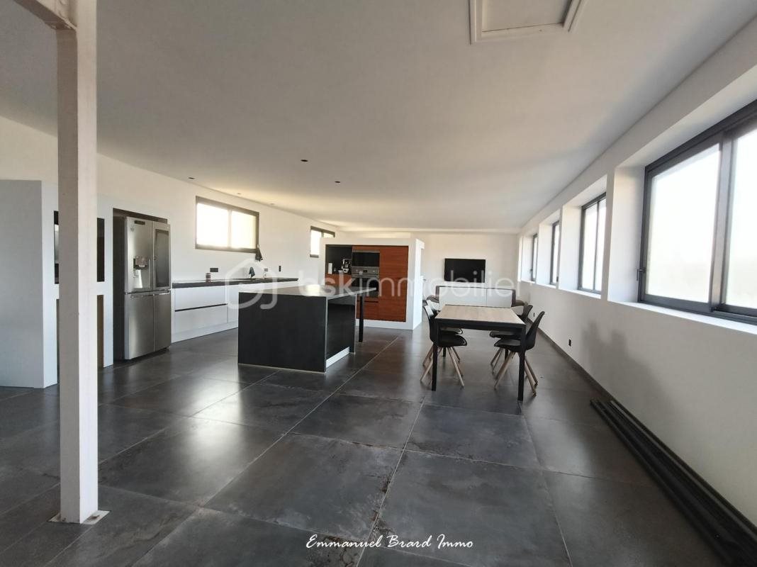 Maison à vendre, 180m², Ayron