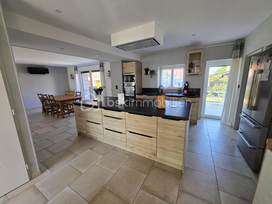 Maison à vendre, 170m², Pougues-les-Eaux