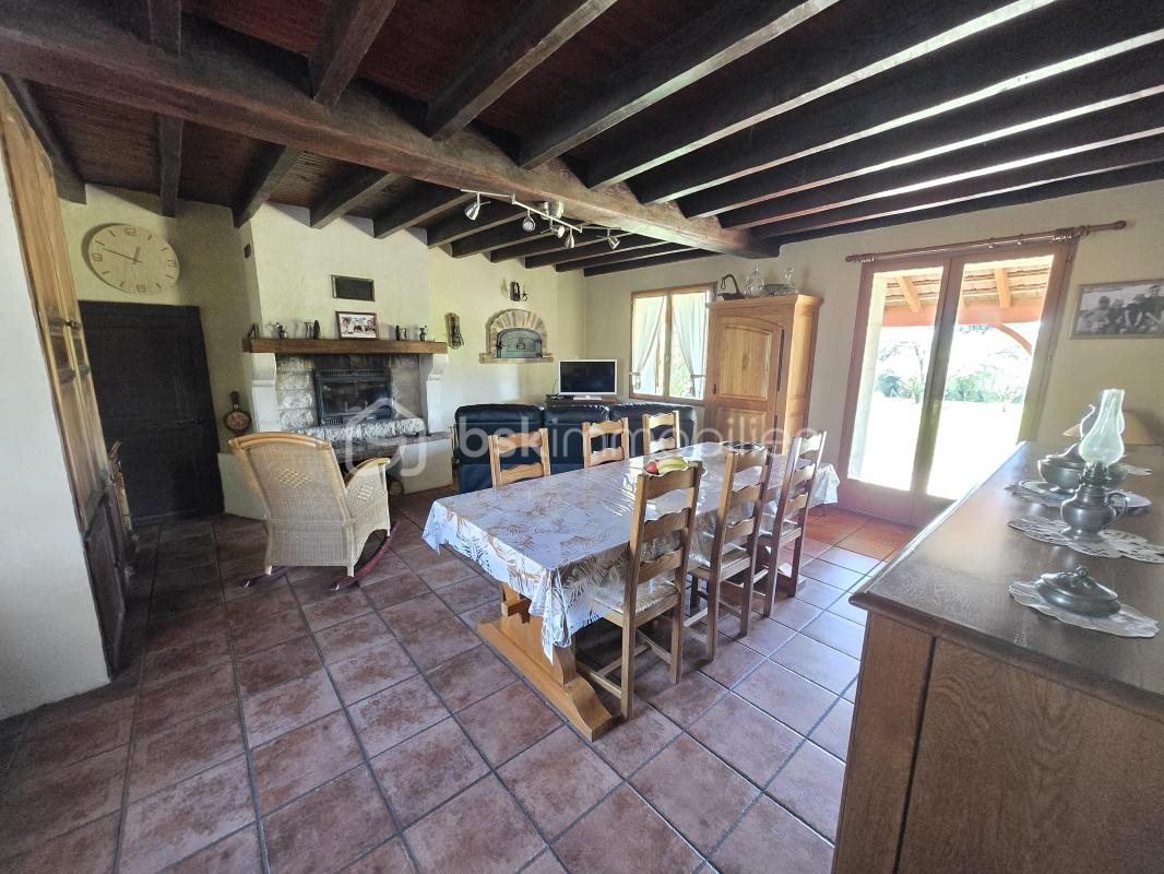 Maison à vendre, 131m², Saint-Léger-le-Petit