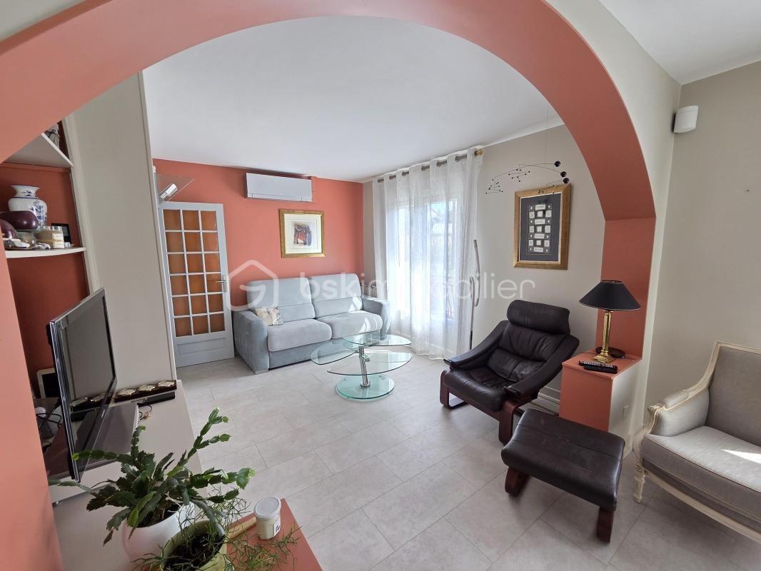 Maison à vendre, 141m², Saint-Léger-des-Vignes