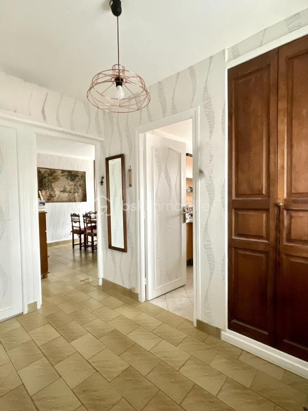 Maison à vendre, 93m², Fontaine-le-Port