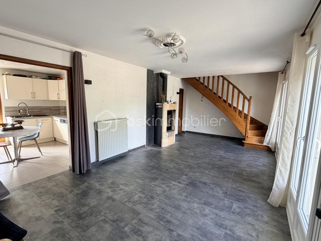 Maison à vendre, 113m², Donchery