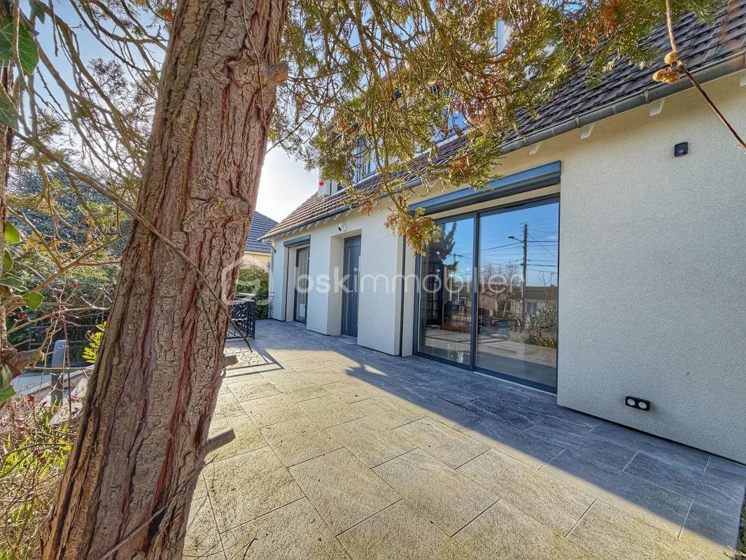 Maison à vendre, 114m², Ecquevilly