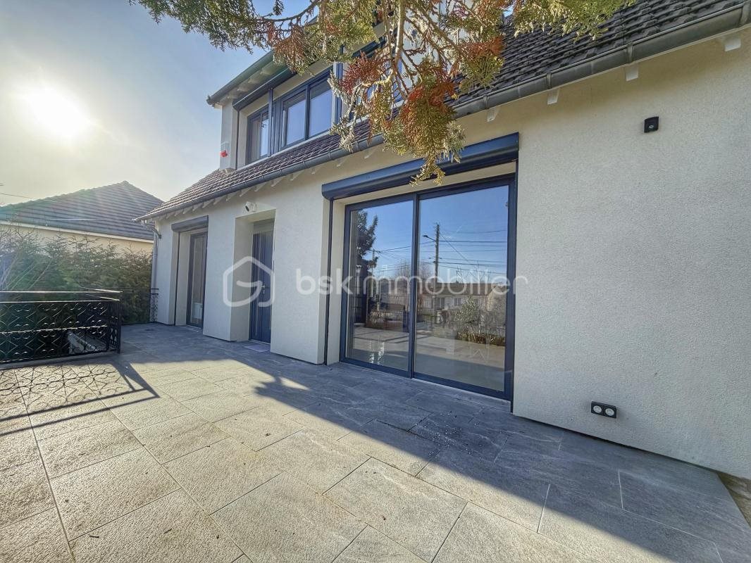 Maison à vendre, 114m², Ecquevilly