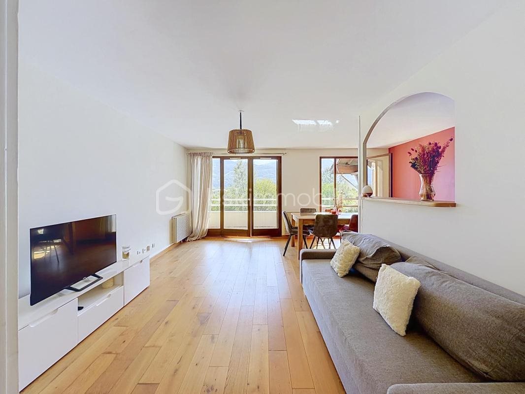 Appartement à vendre, 64m², Crolles