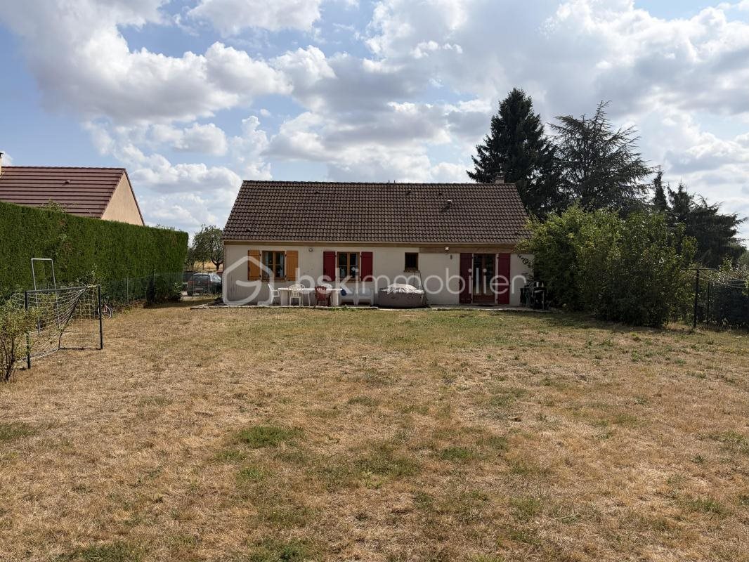 Maison à vendre, 102m², Saint-Sérotin
