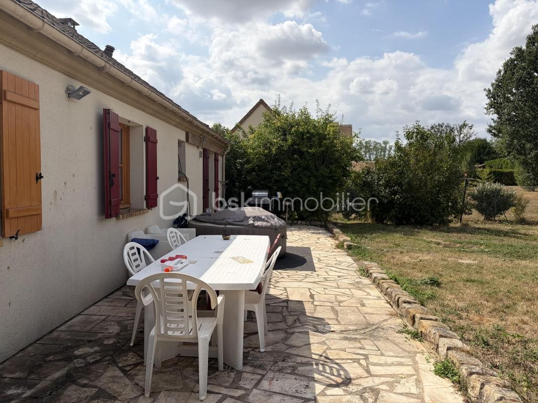 Maison à vendre, 102m², Saint-Sérotin