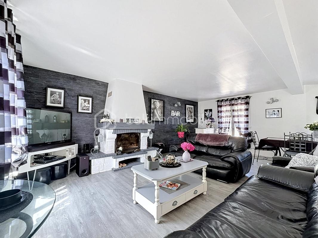 Maison à vendre, 204m², Parmain