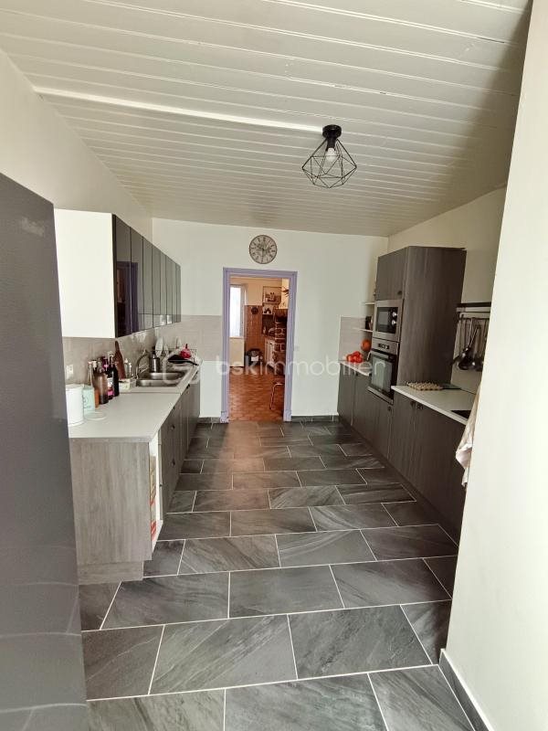 Maison à vendre, 256m², Labastide-Rouairoux