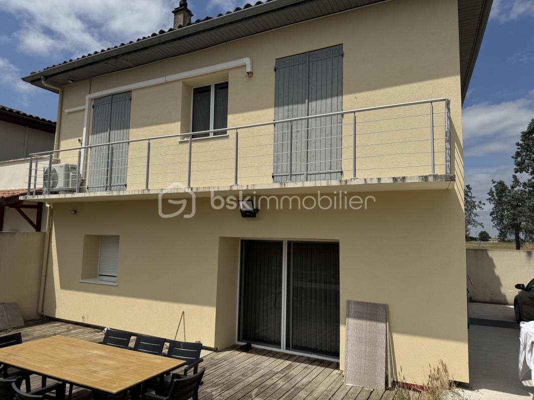 Maison à vendre, 104m², Arveyres