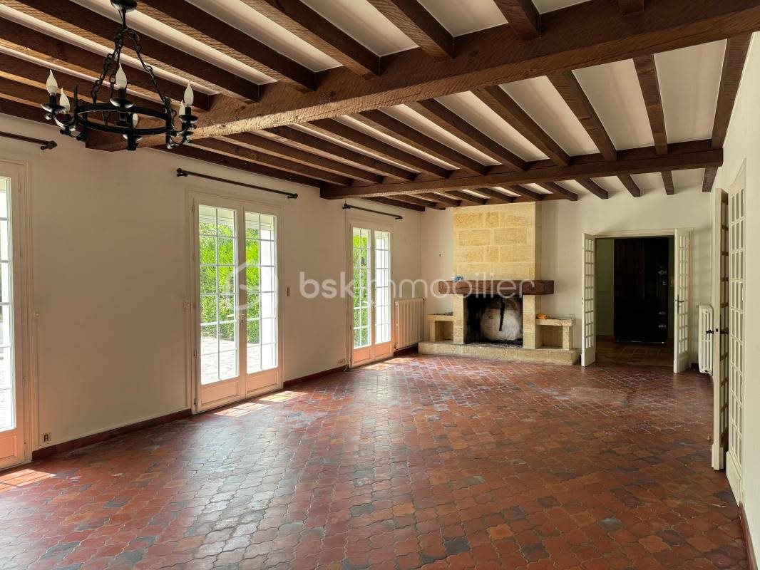 Maison à vendre, 224m², Saint-Seurin-sur-l'Isle