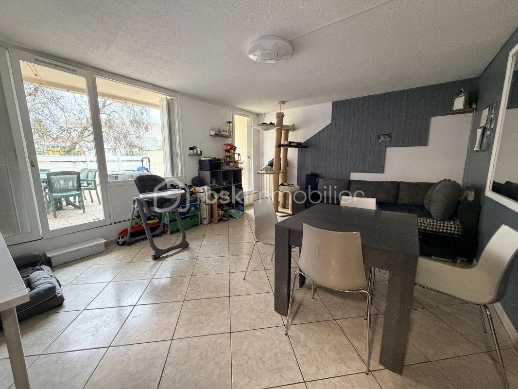 Appartement à vendre, 57m², Savigny-le-Temple