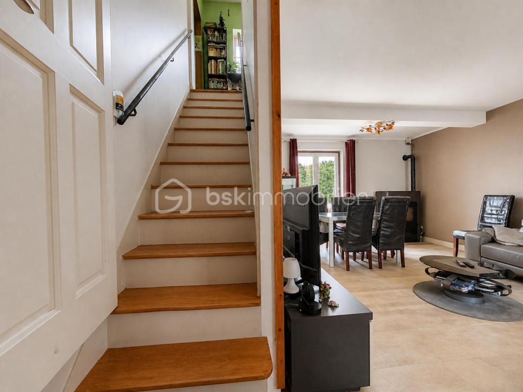 Maison à vendre, 115m², Pont-de-Chéruy