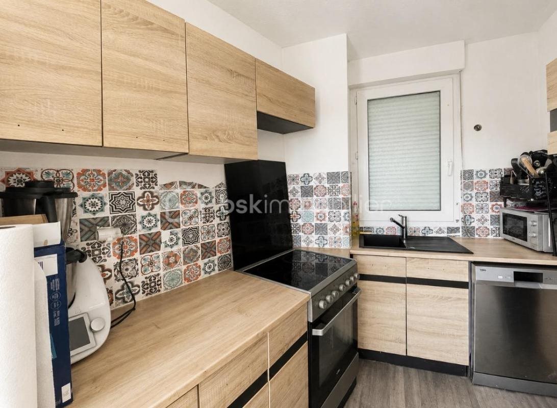 Appartement à vendre, 52m², Saint-Genis-Laval
