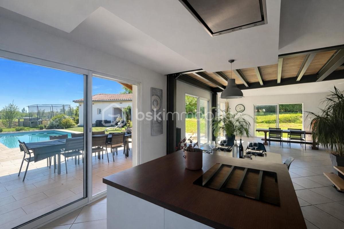 Maison à vendre, 210m², Saint-Julien-sur-Veyle