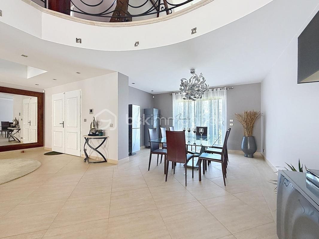 Maison à vendre, 360m², Dormelles