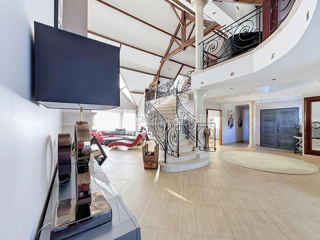 Maison à vendre, 360m², Dormelles