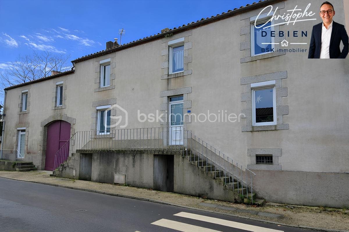 Maison à vendre, 221m², Chavagnes-en-Paillers