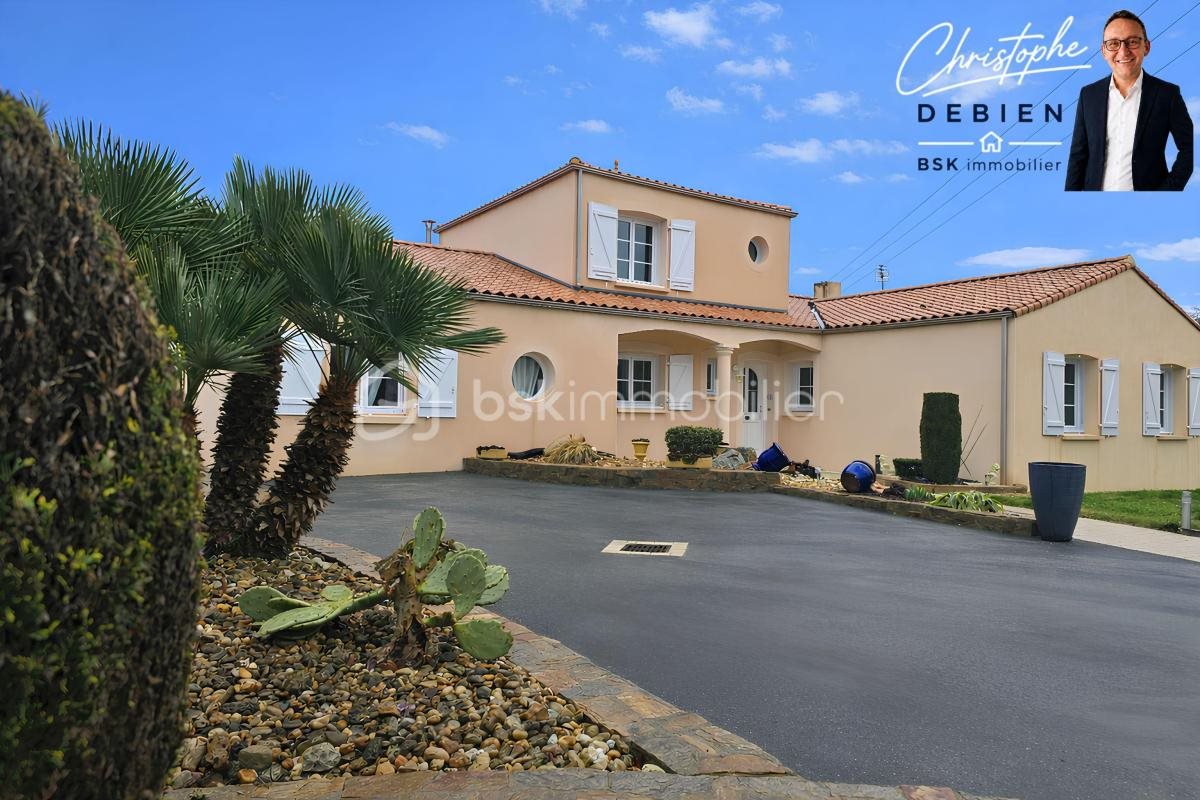Maison à vendre, 199m², L'Oie