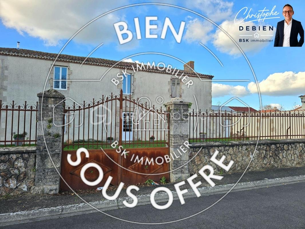 Maison à vendre, 176m², Fougeré