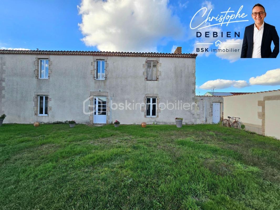 Maison à vendre, 176m², Fougeré