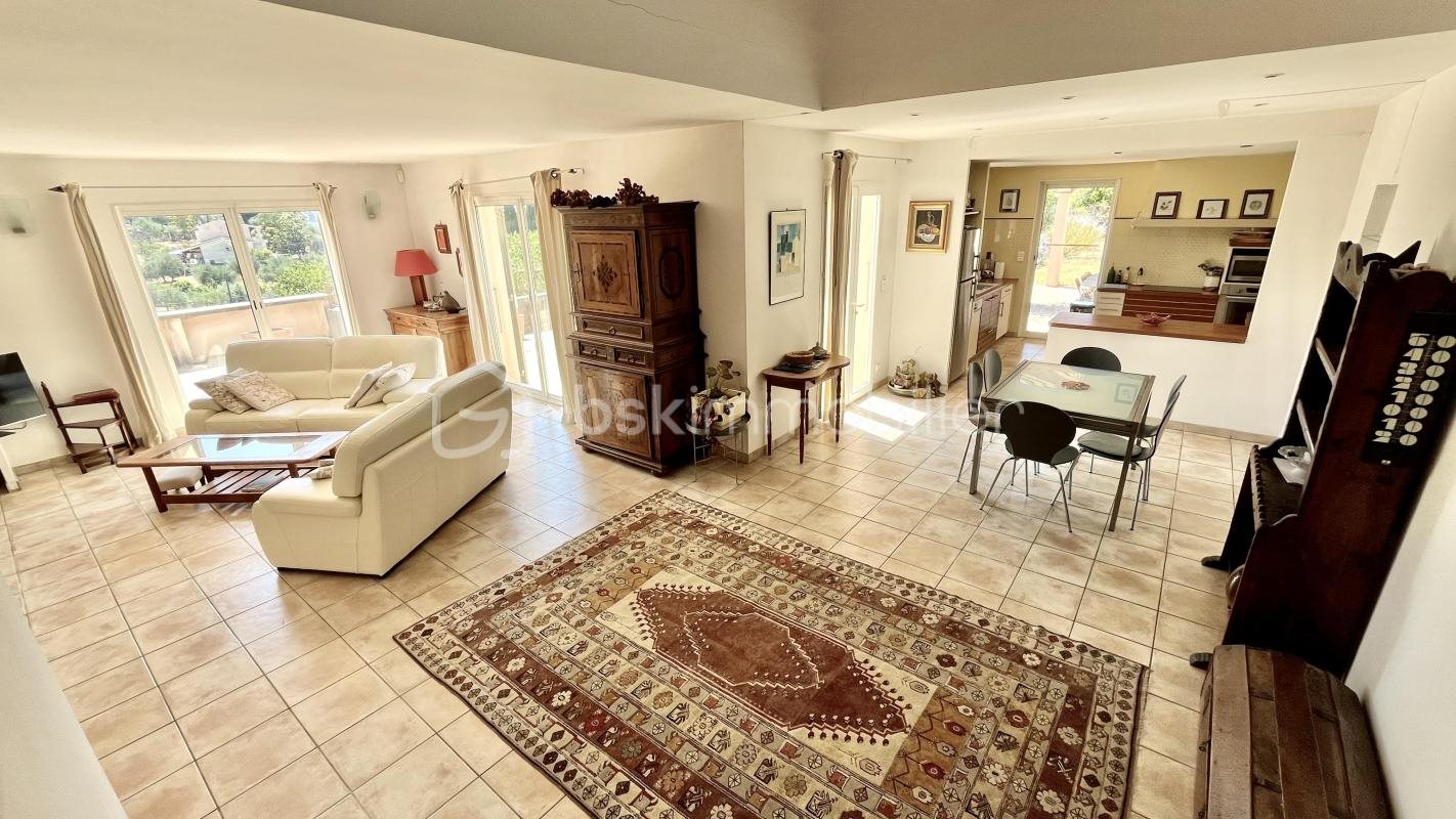 Maison à vendre, 187m², Grasse
