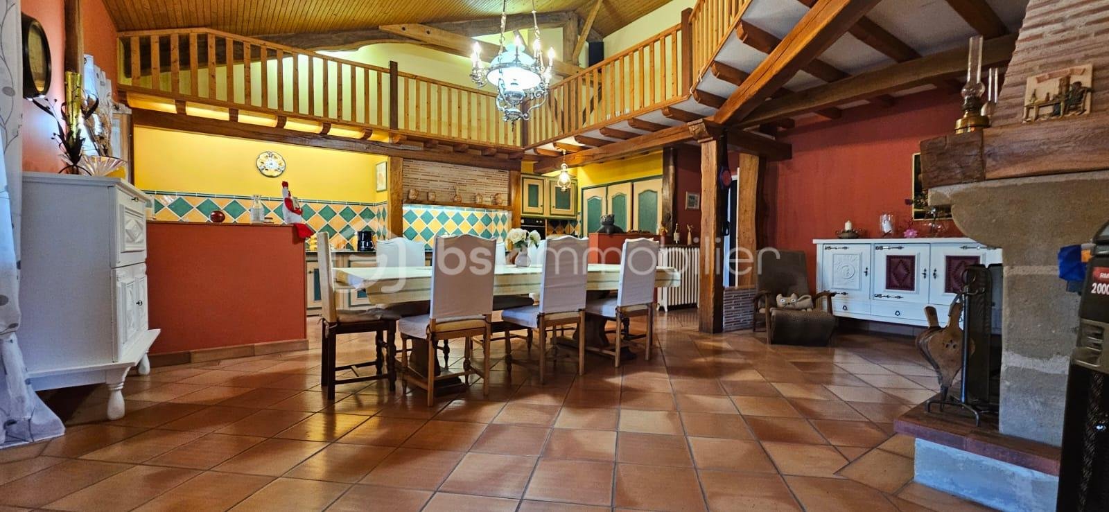 Maison à vendre, 410m², Saint-Pardoux-Isaac