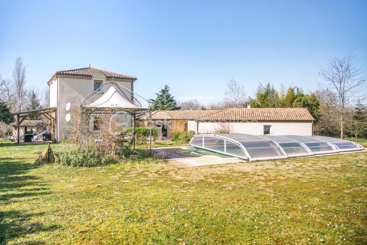 Maison à vendre, 171m², Bergerac