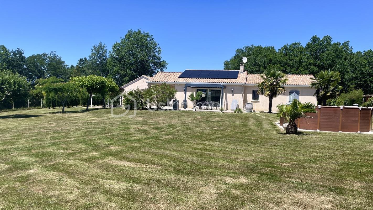 Maison à vendre, 130m², Couze-et-Saint-Front