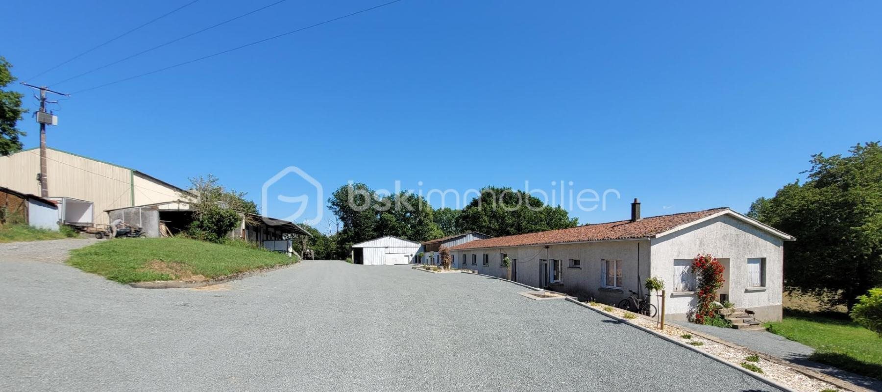 Maison à vendre, 150m², Largeasse