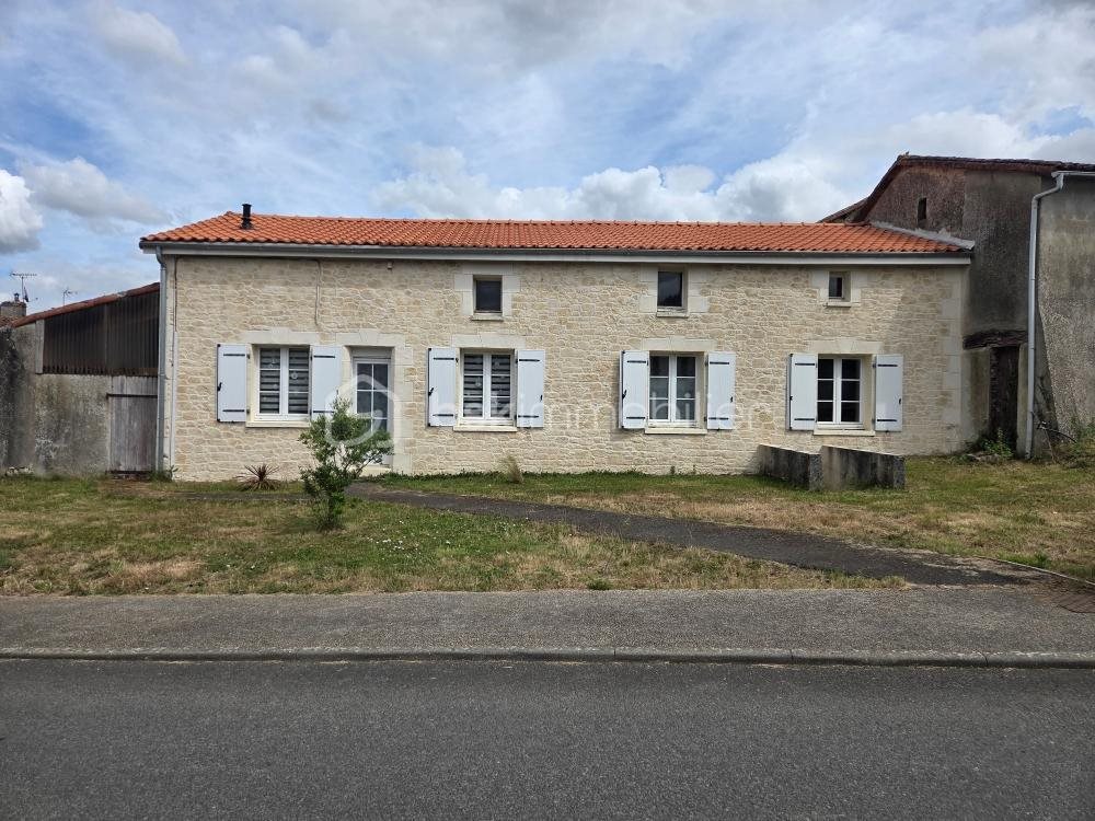 Maison à vendre, 155m², Scillé