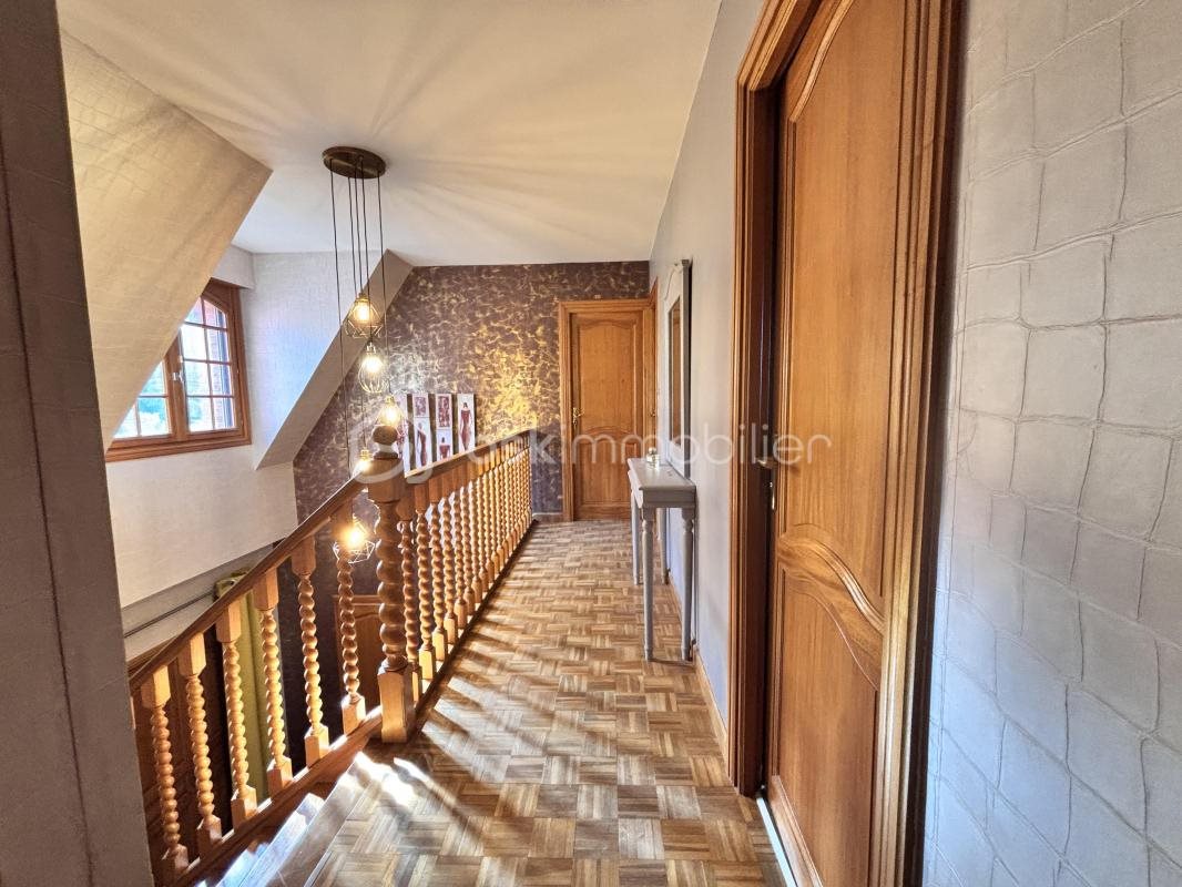 Maison à vendre, 199m², Aubry-du-Hainaut