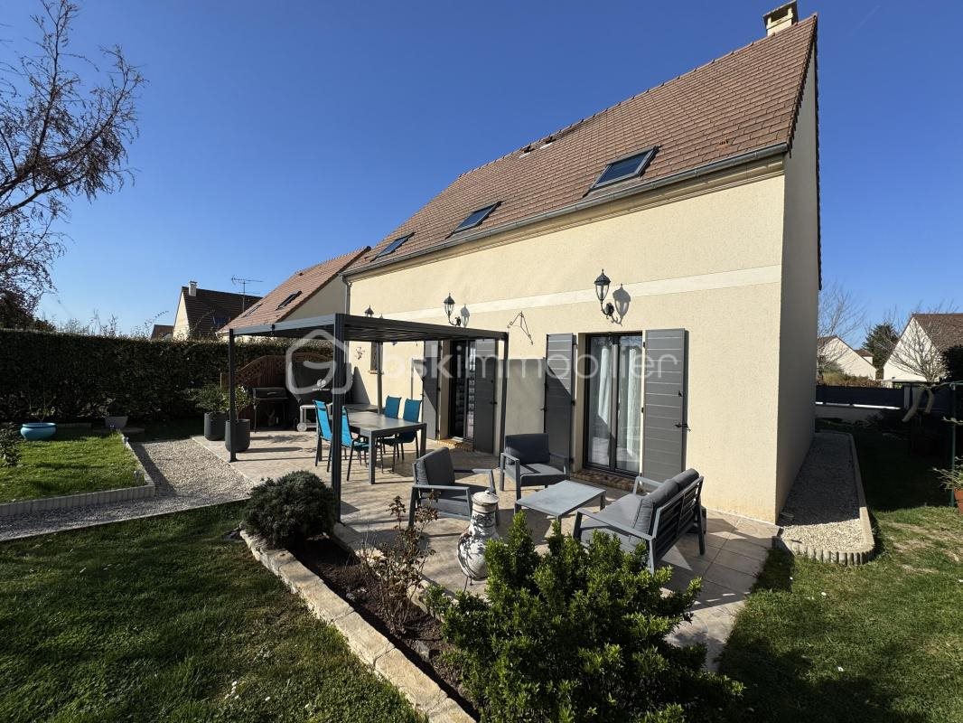 Maison à vendre, 122m², Fontenay-le-Vicomte